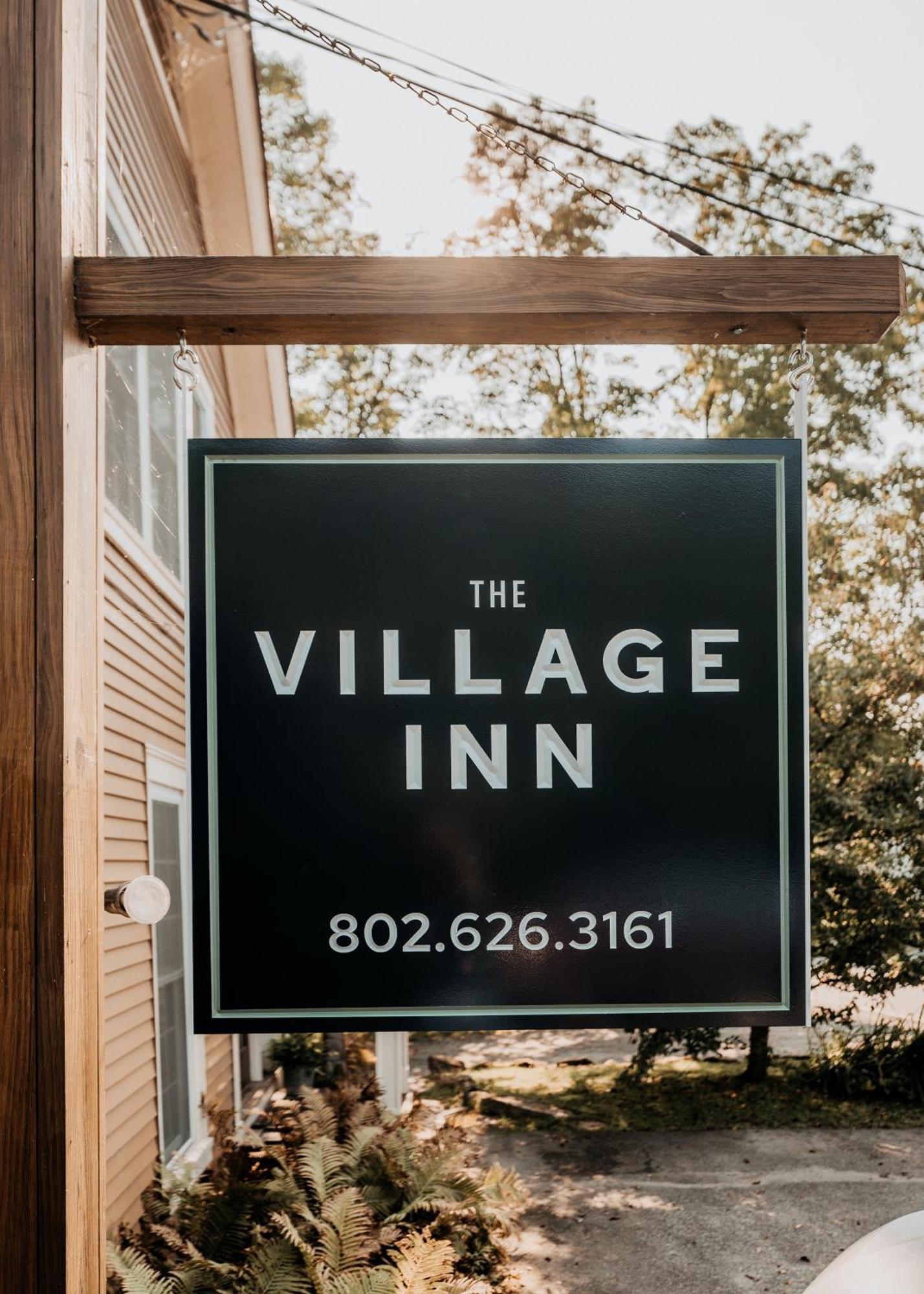 The Village Inn Burke Exteriér fotografie
